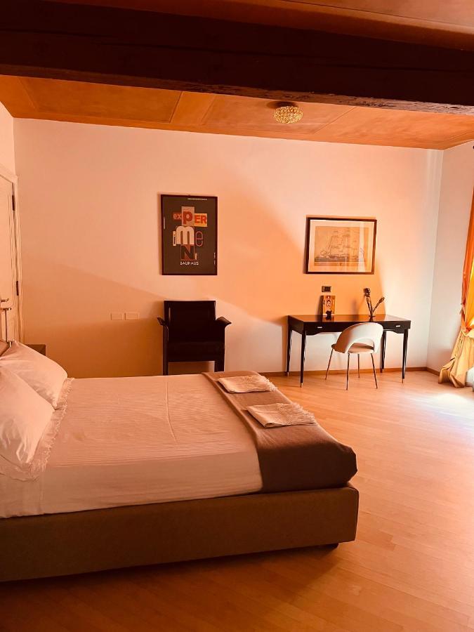 Casa Nina Bologna Centro Bed and Breakfast Eksteriør billede